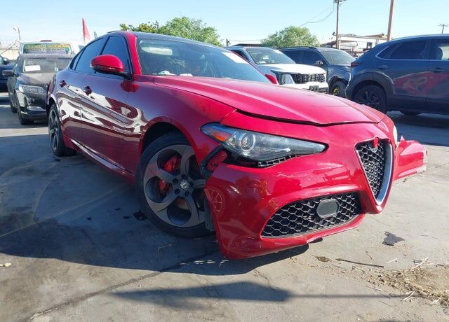 2017 ALFA ROMEO Giulia