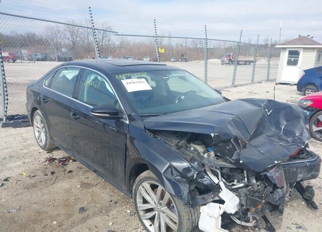 2018 VOLKSWAGEN Passat