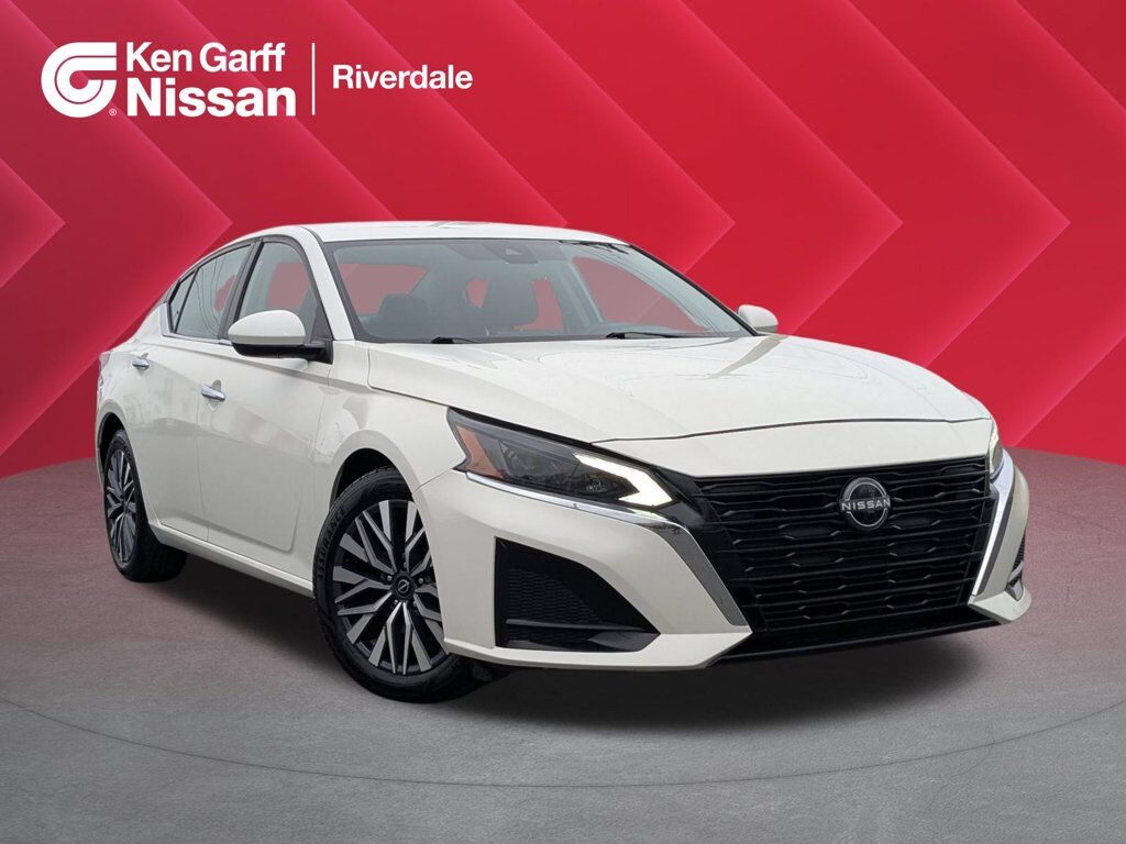 2023 NISSAN Altima