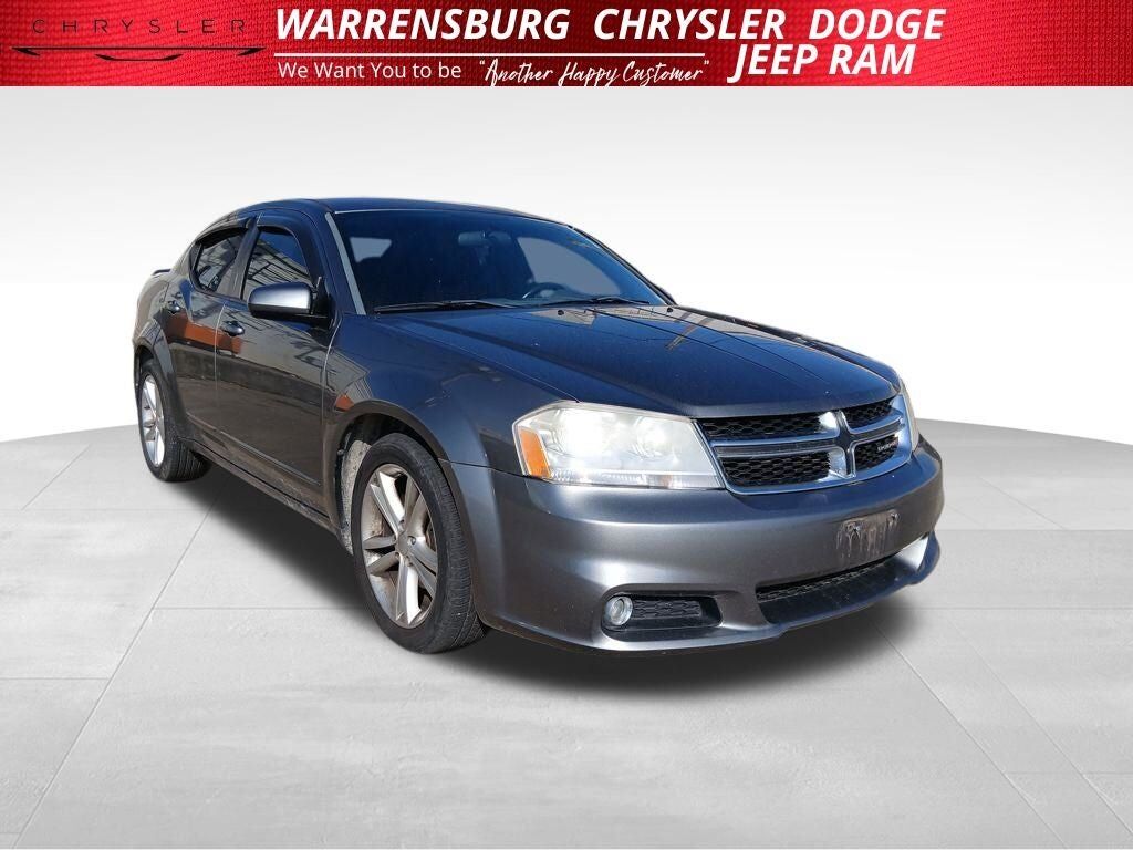 2012 DODGE Avenger