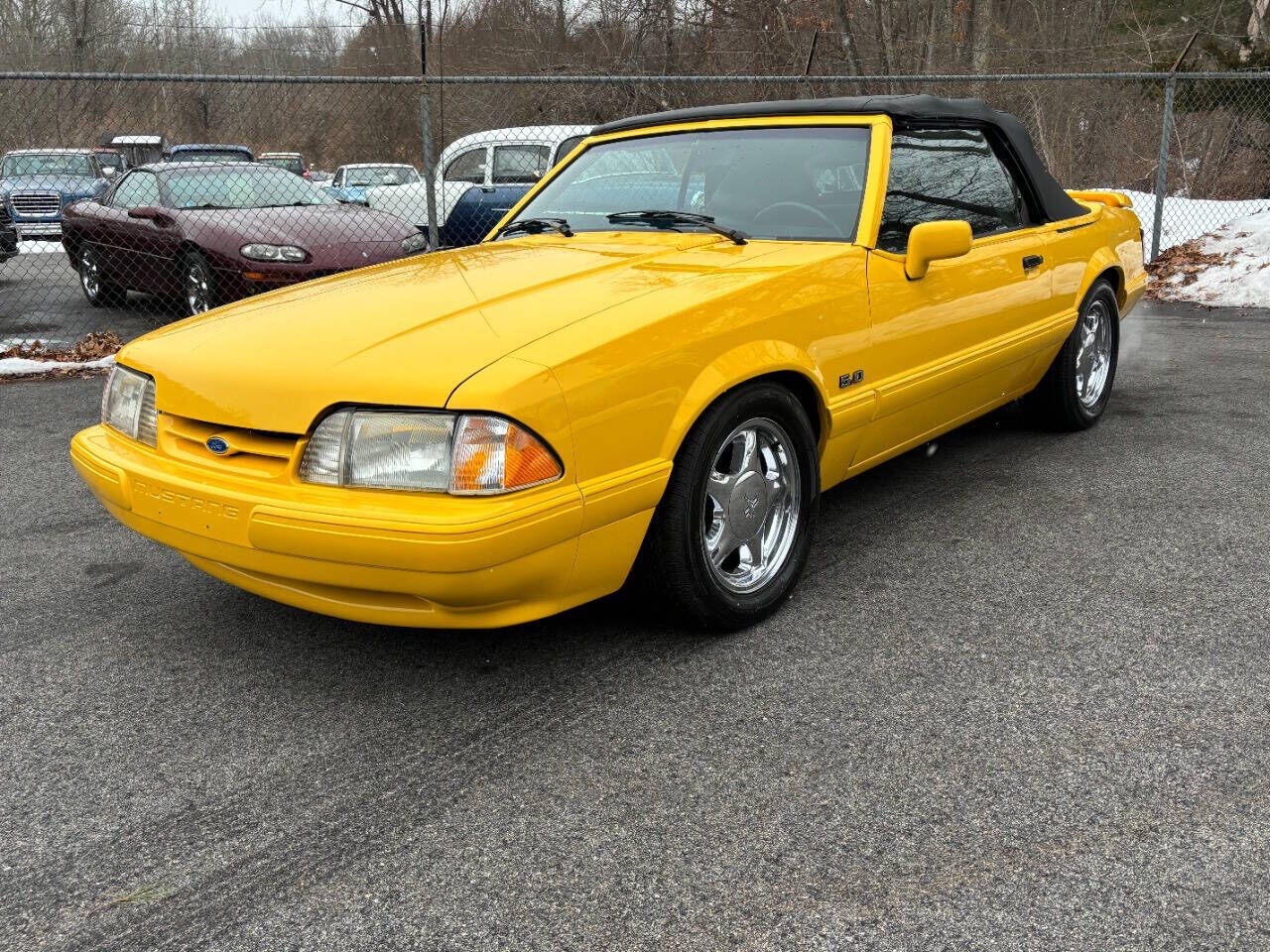 1993 FORD Mustang