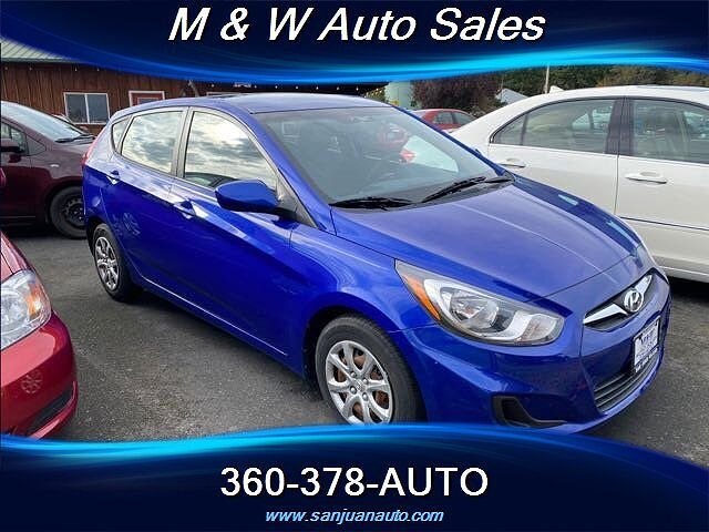 2013 HYUNDAI Accent