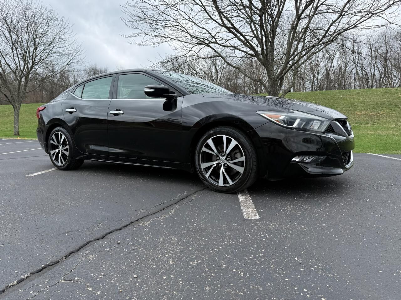 2017 NISSAN Maxima