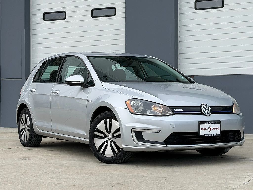 2016 VOLKSWAGEN e-Golf