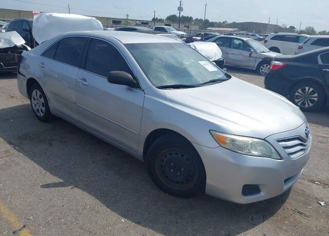 2010 TOYOTA Camry