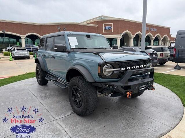 2022 FORD Bronco
