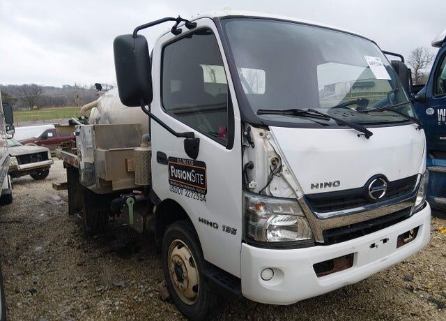 2018 HINO XJC700