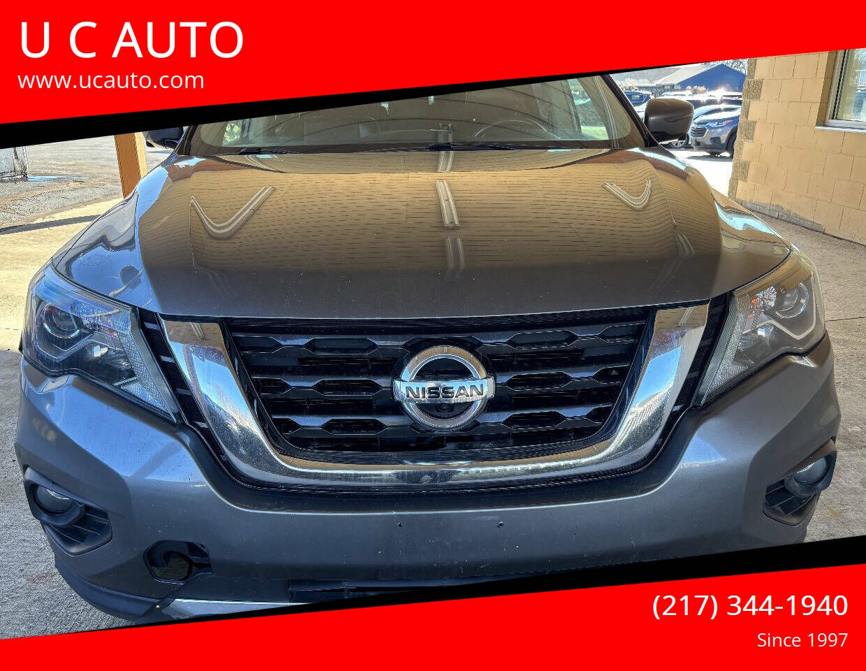 2017 NISSAN Pathfinder