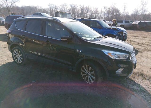 2017 FORD Escape
