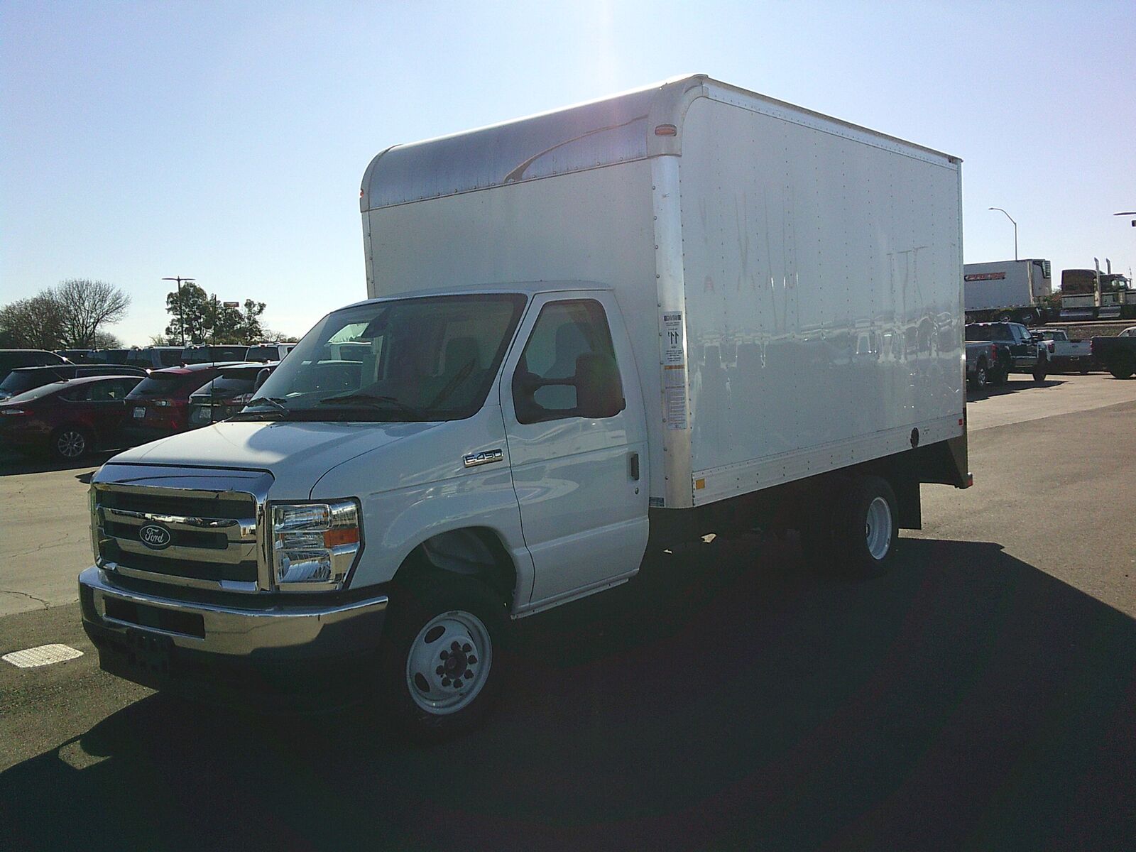 2026 FORD E-450