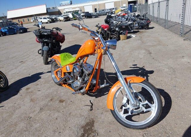 2004 BIG DOG MOTORCYCLES Chopper