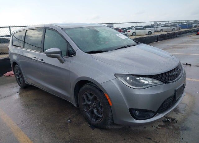 2020 CHRYSLER Pacifica