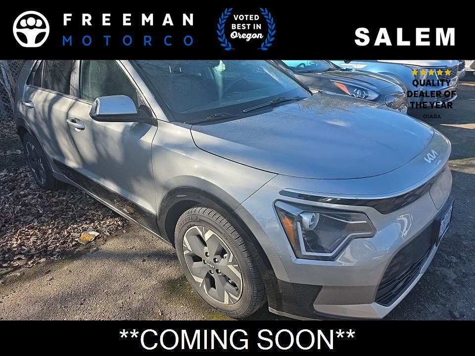 2023 KIA Niro
