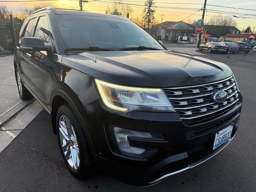 2017 FORD Explorer