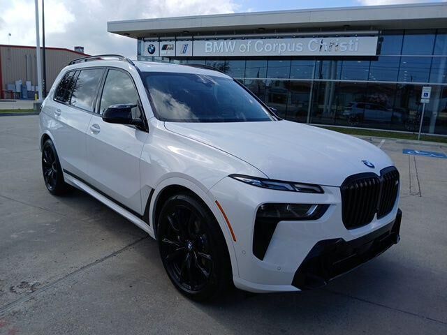 2026 BMW X7