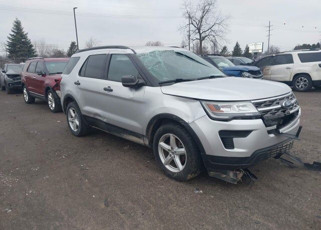 2018 FORD Explorer