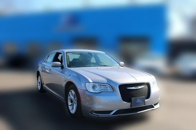 2016 CHRYSLER 300