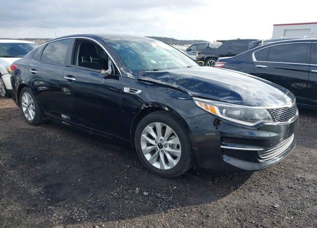 2018 KIA Optima