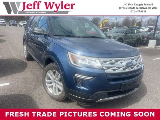 2019 FORD Explorer