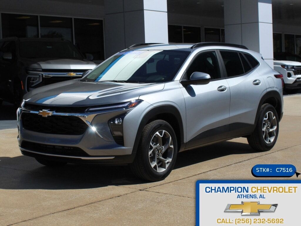 2026 CHEVROLET Trax
