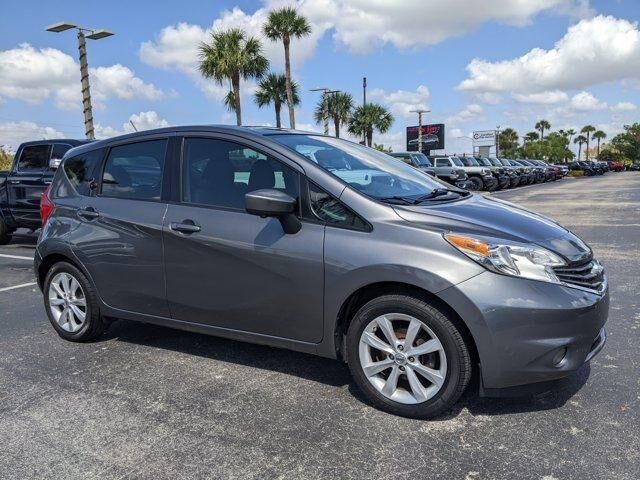 2016 NISSAN Versa