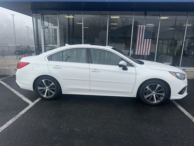2019 SUBARU Legacy