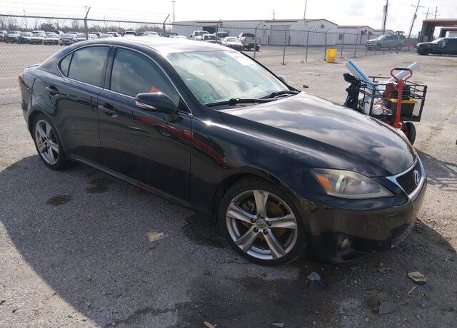 2013 LEXUS IS