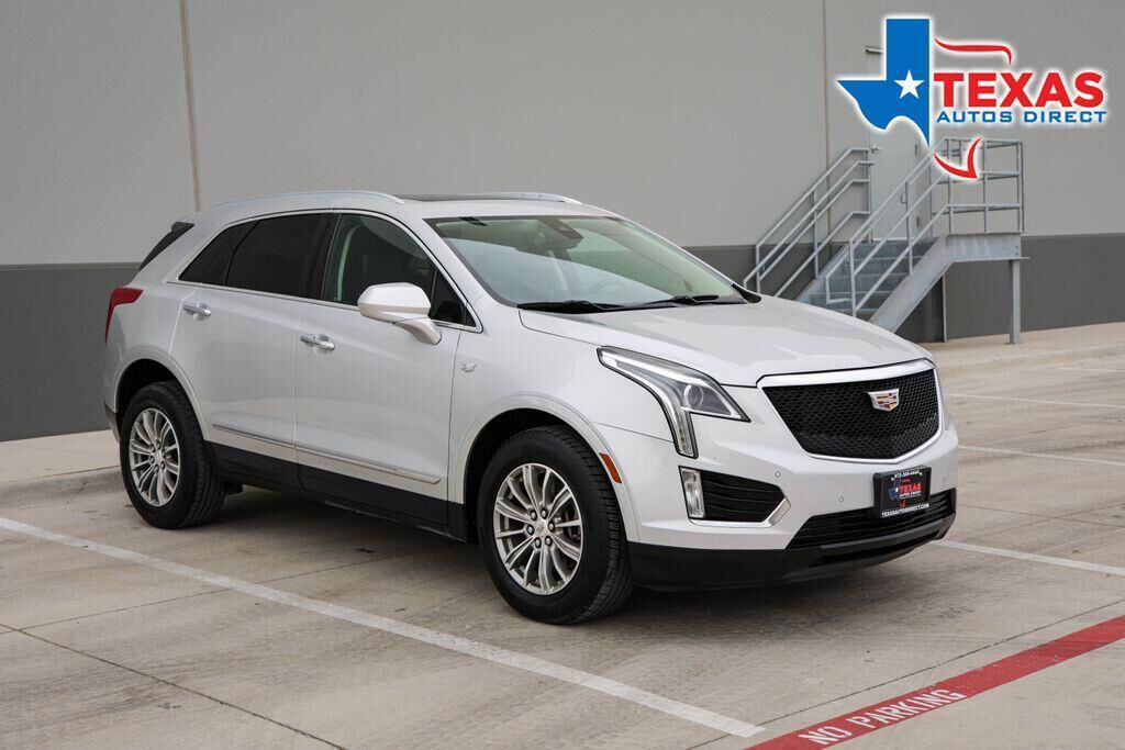 2017 CADILLAC XT5