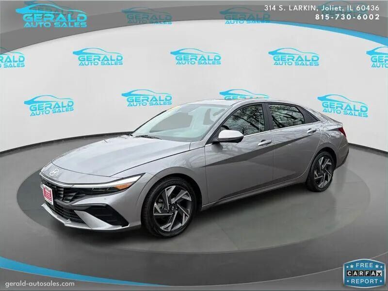 2024 HYUNDAI Elantra