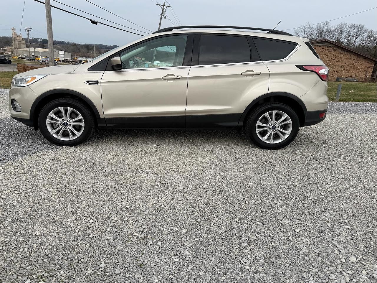 2018 FORD Escape