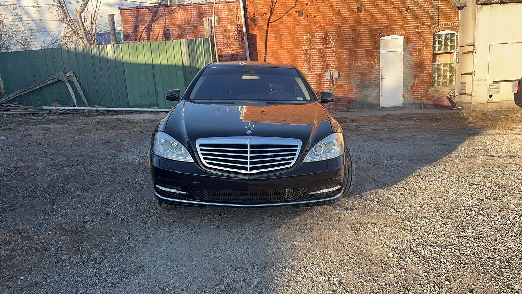 2010 MERCEDES-BENZ S-Class