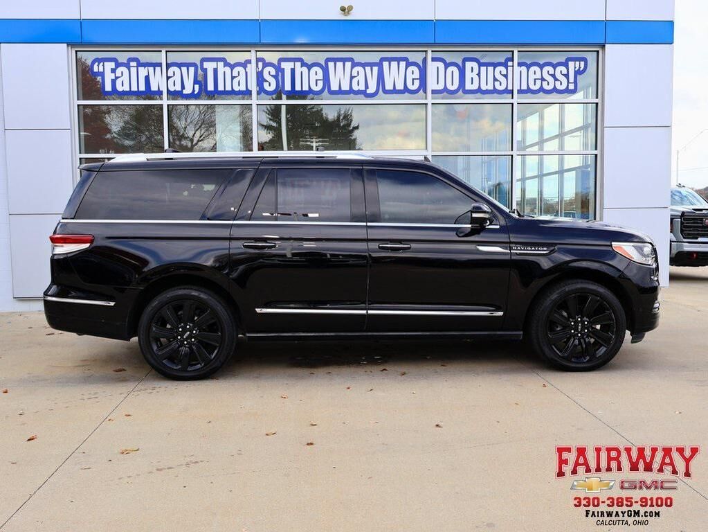 2022 LINCOLN Navigator L