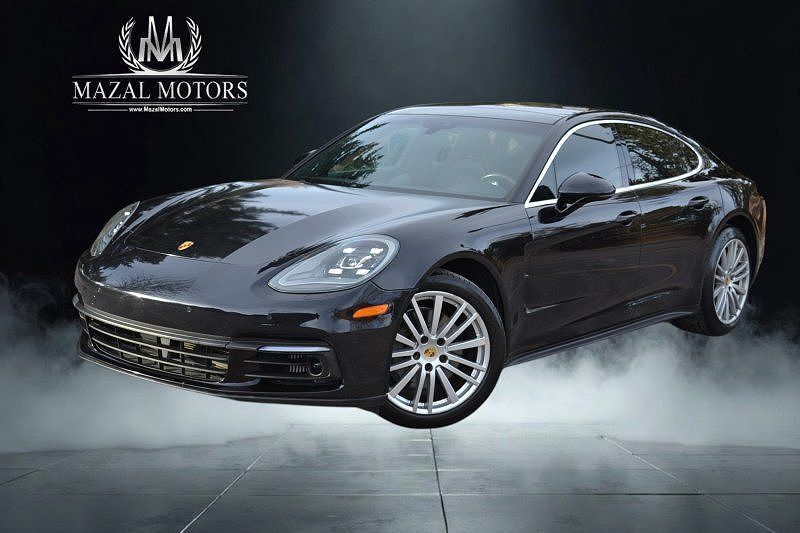 2017 PORSCHE Panamera