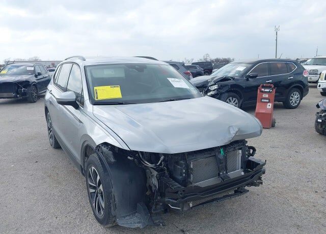 2024 VOLKSWAGEN Tiguan