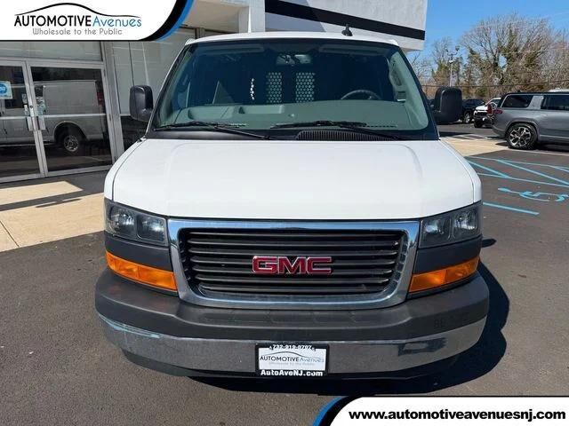 2024 GMC Savana