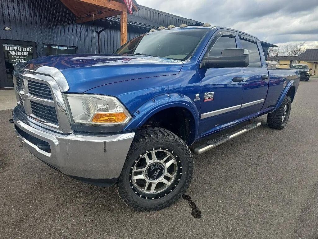 2011 DODGE Ram