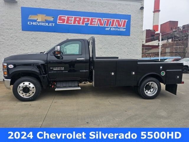 2024 GMC Silverado Medium Duty