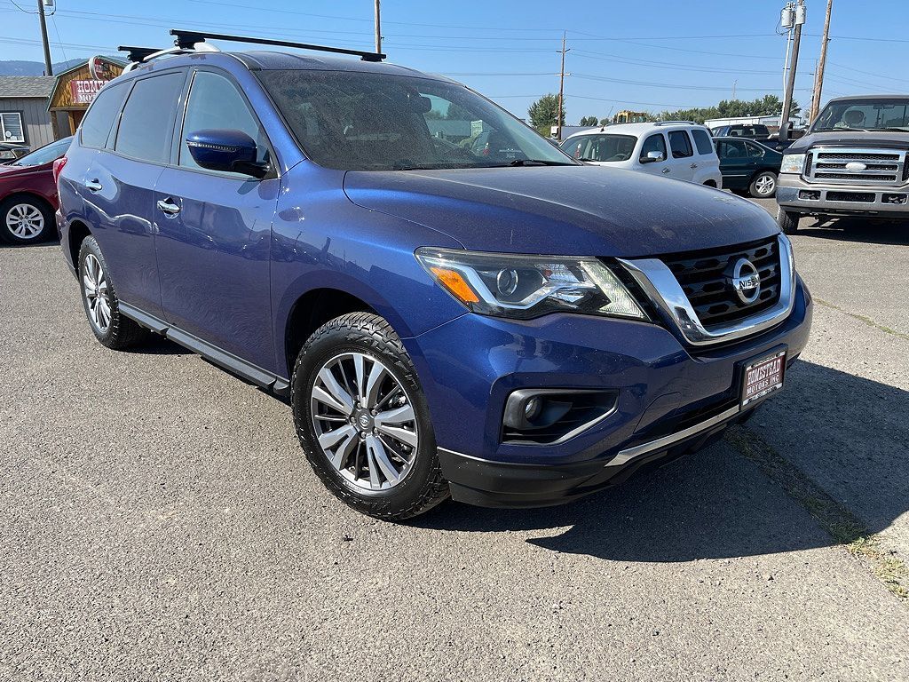2018 NISSAN Pathfinder