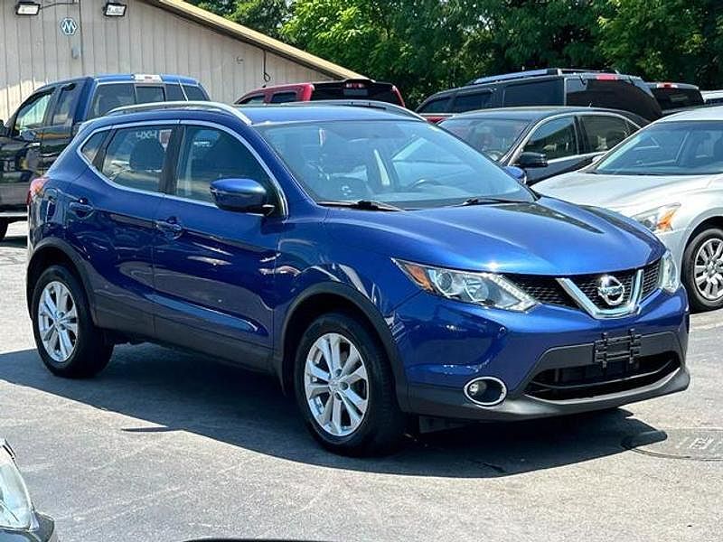 2017 NISSAN Rogue
