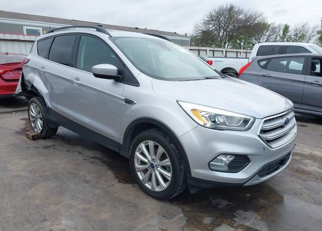 2019 FORD Escape