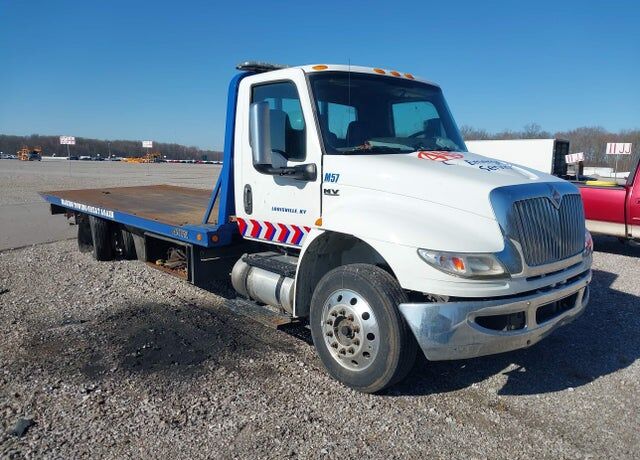 2021 INTERNATIONAL MV607