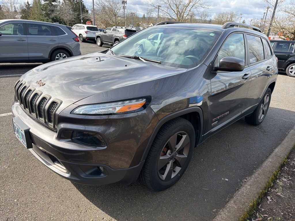 2017 JEEP Cherokee