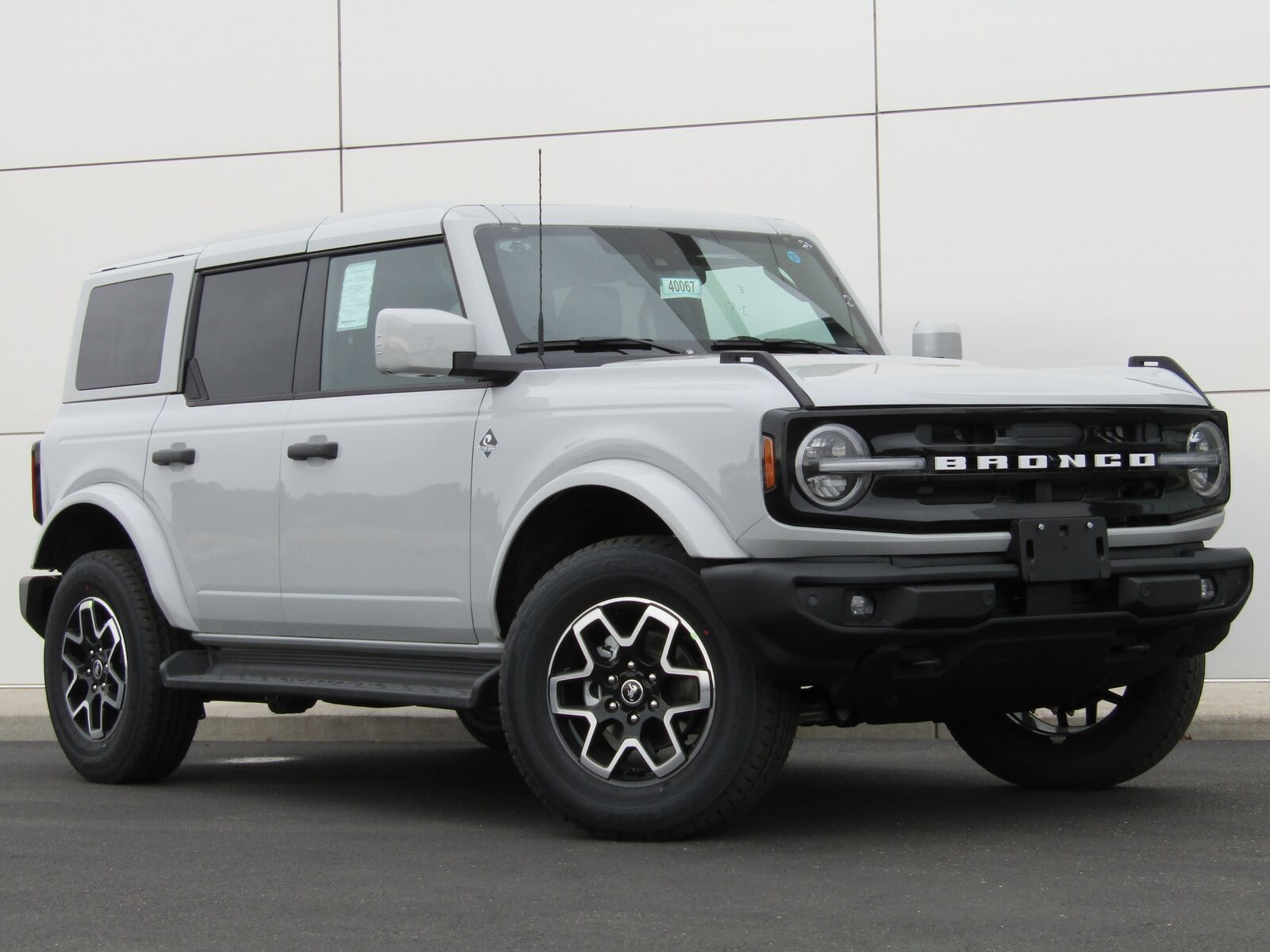 2026 FORD Bronco