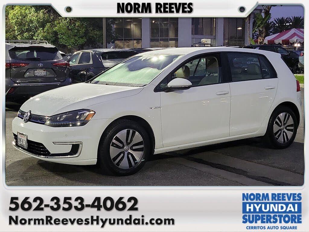 2016 VOLKSWAGEN e-Golf