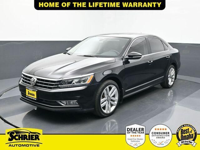 2017 VOLKSWAGEN Passat