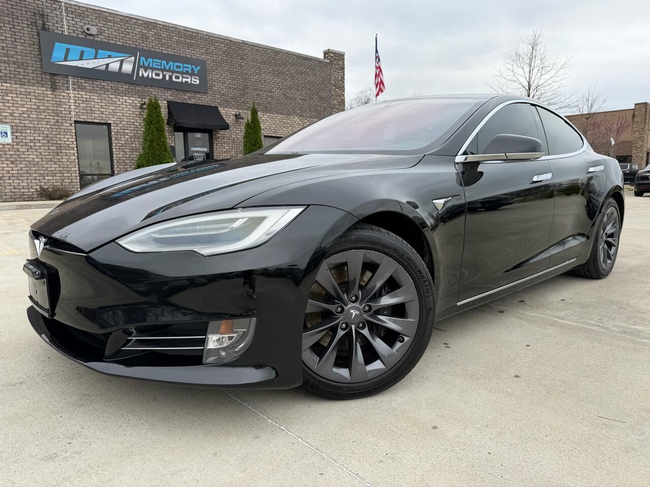 2020 TESLA Model S
