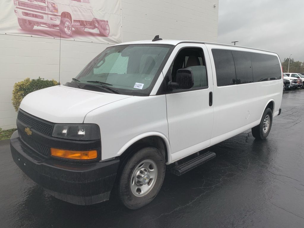 2023 CHEVROLET Express