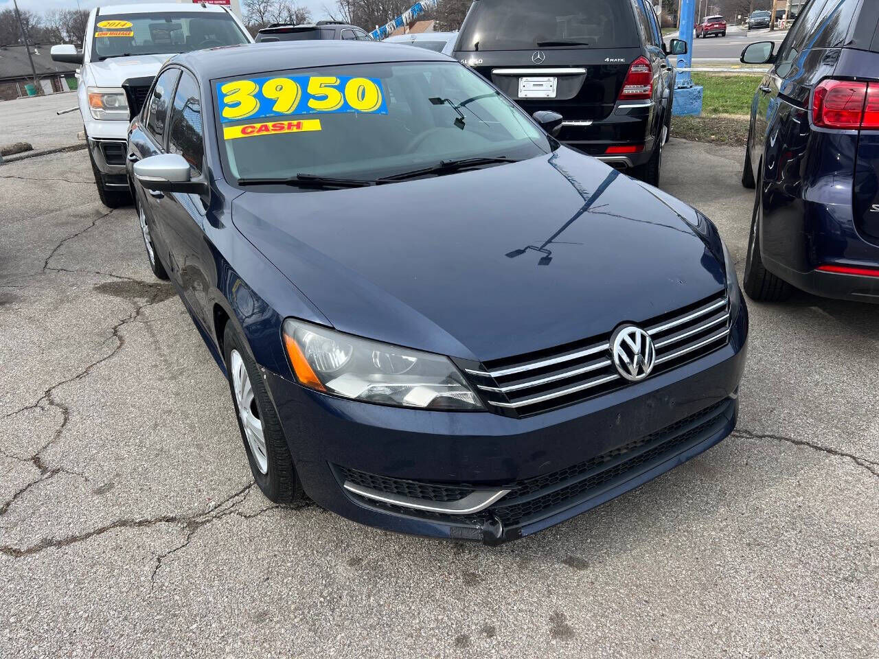 2013 VOLKSWAGEN Passat