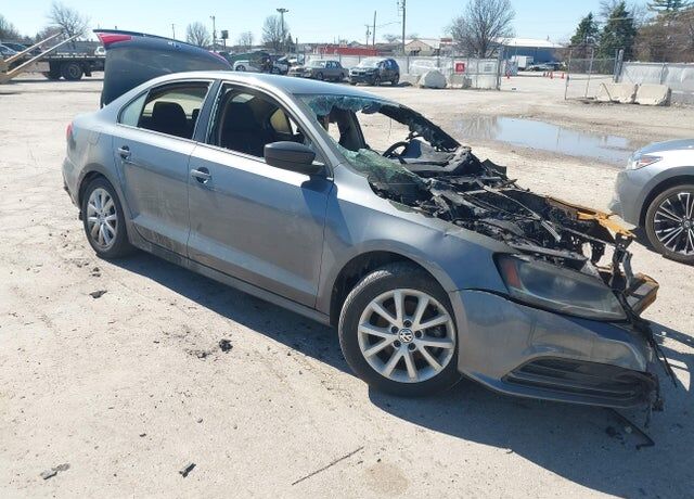 2015 VOLKSWAGEN Jetta