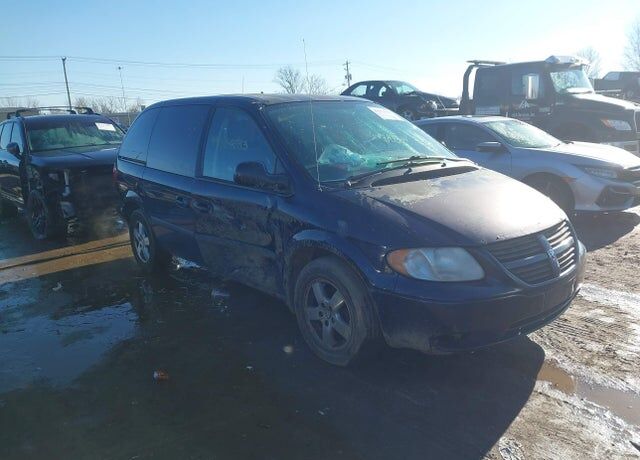 2005 DODGE Caravan